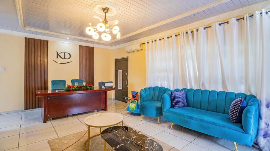 7 Bedroom Property for Sale in Mogwase Unit 4 North West